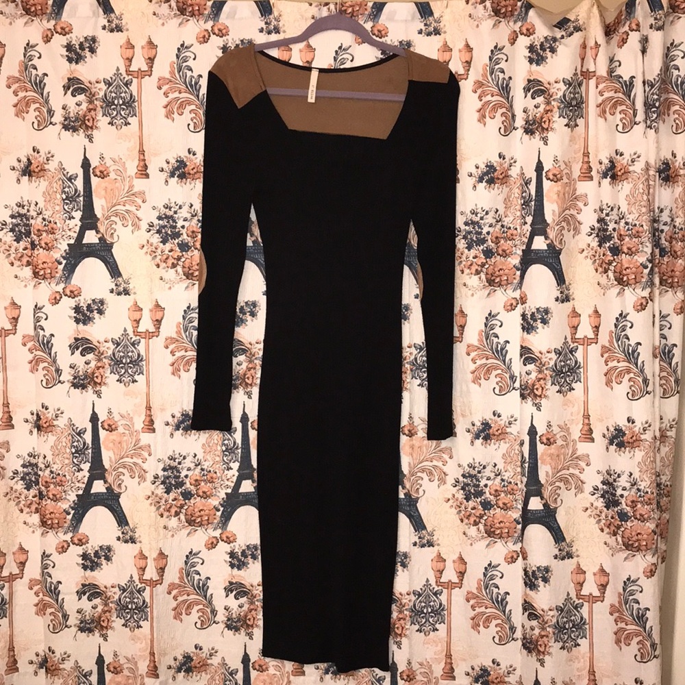 Black & Caramel long sleeve Midi Dress